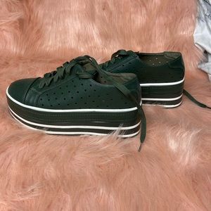 Olive platform shoes never worn (city trends)